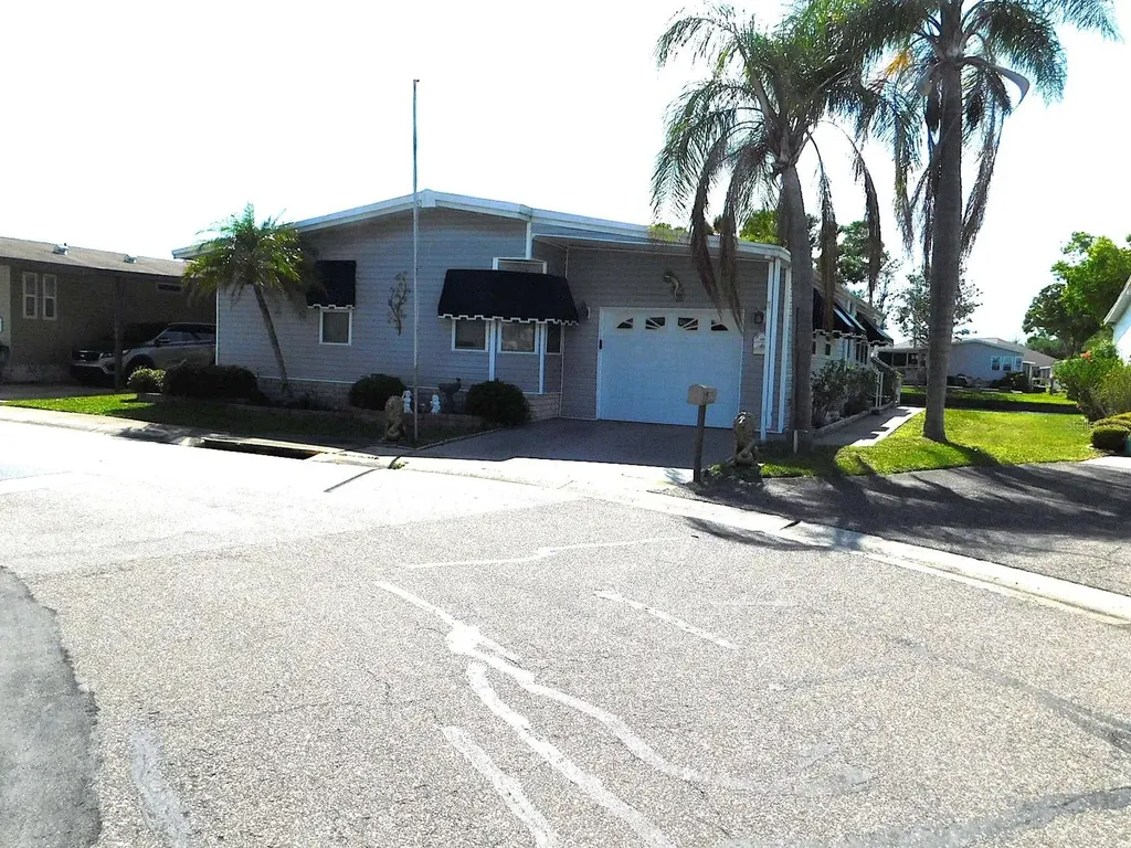 1001 Starkey Road Largo FL 33771