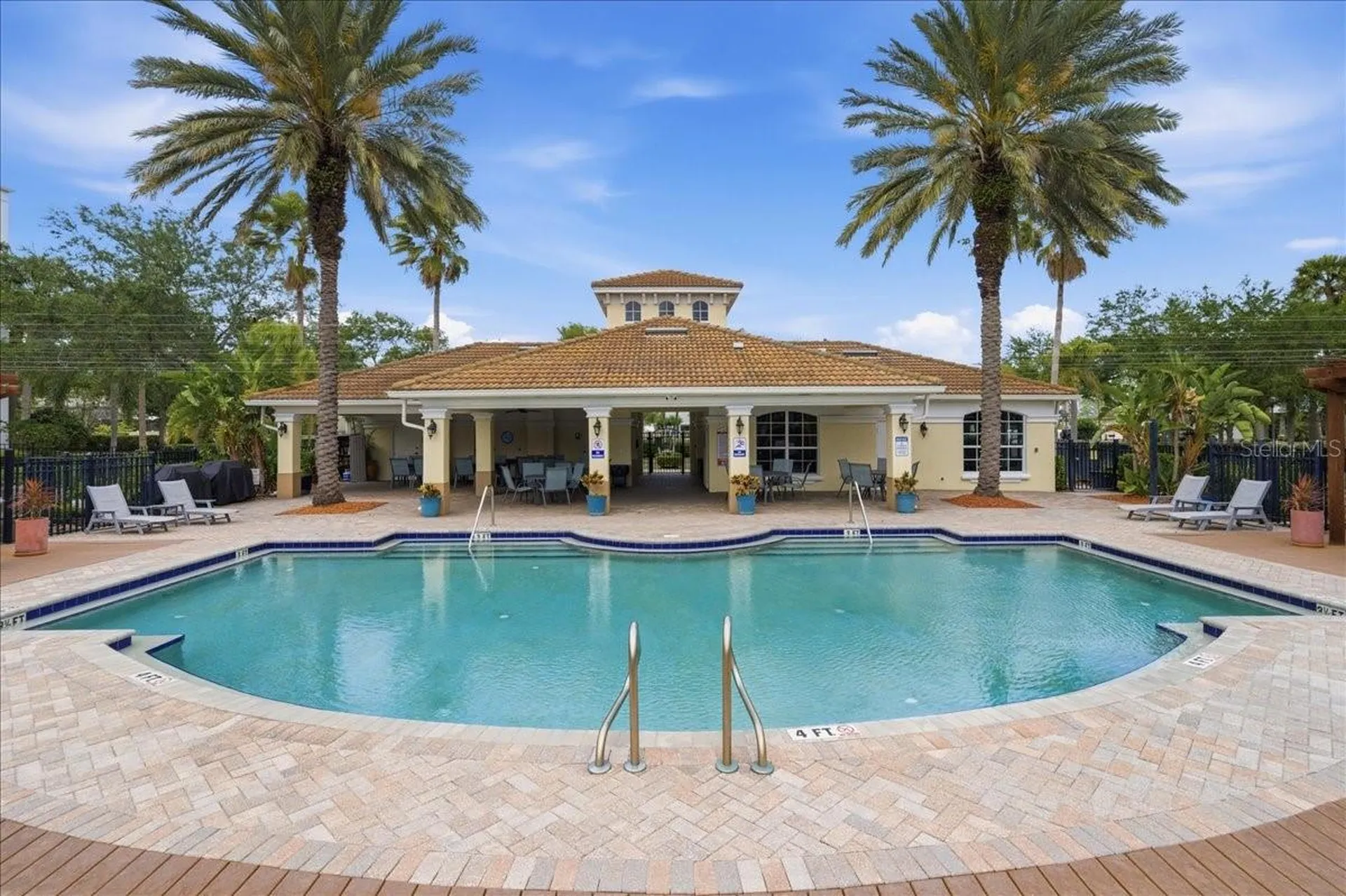 7903 Seminole Boulevard Seminole FL 33772