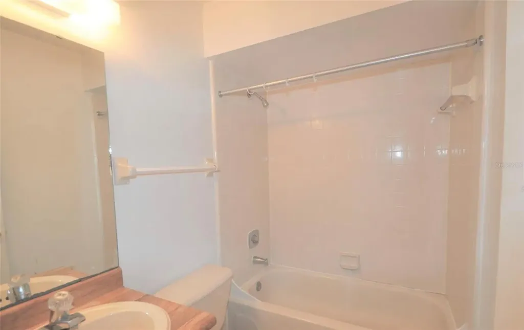 4240 Pershing Pointe Place Orlando FL 32822