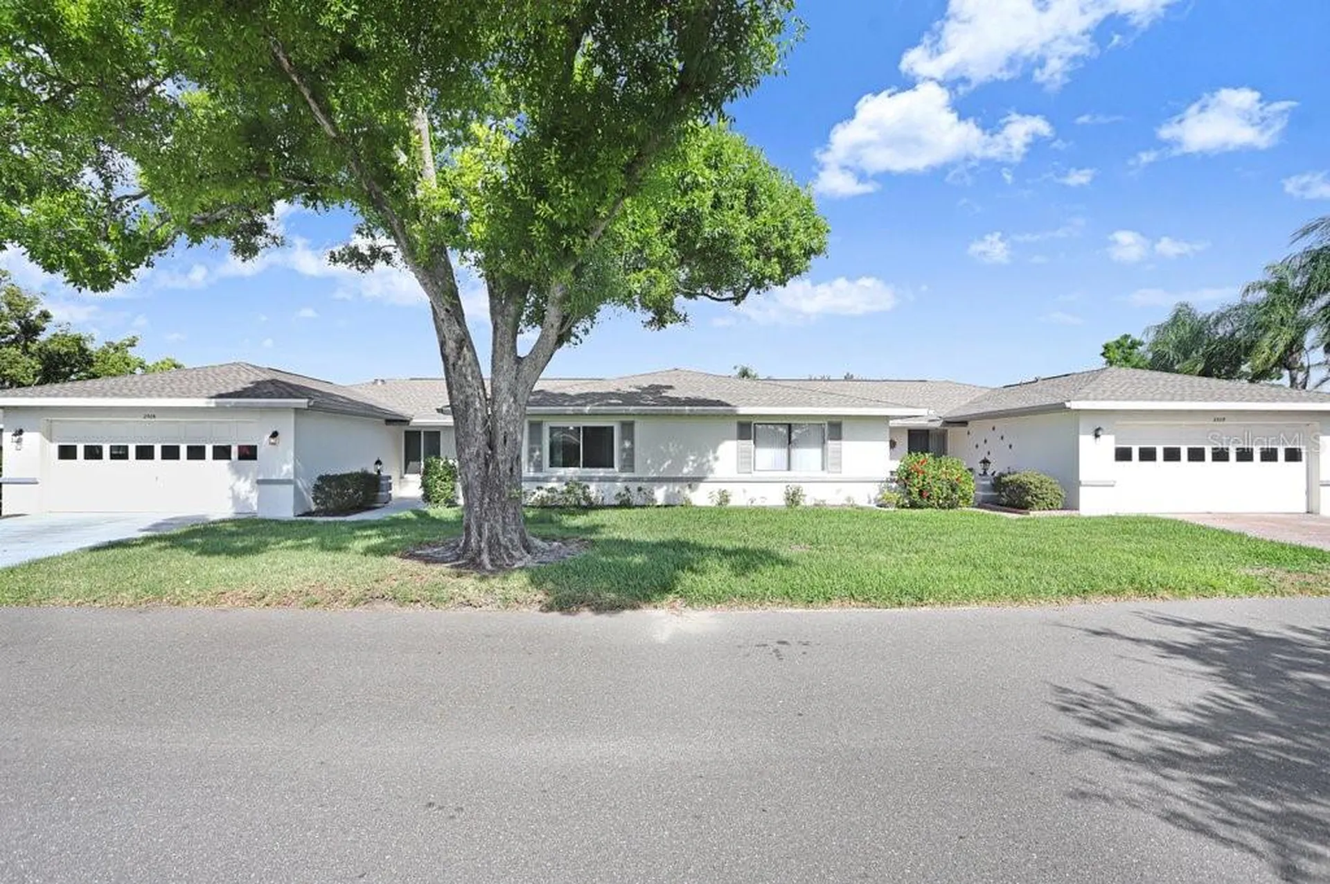 2306 Lancaster Drive Sun City Center FL 33573
