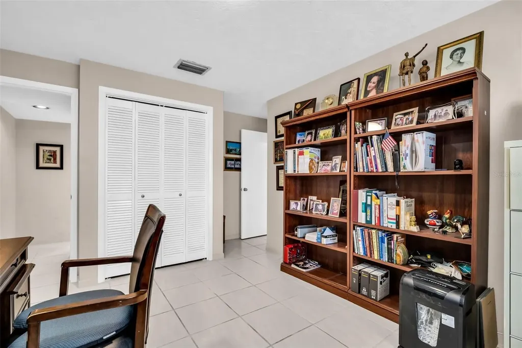 1504 Ridge Top Way Clearwater FL 33765