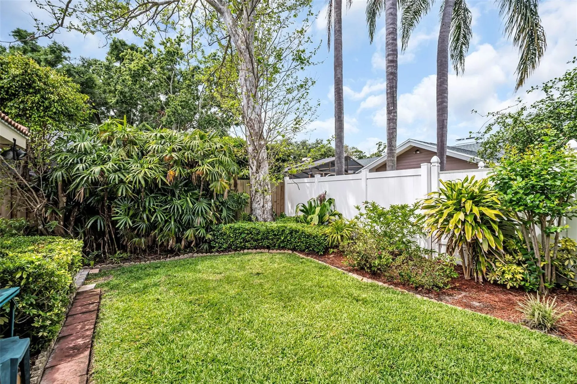 1504 Ridge Top Way Clearwater FL 33765
