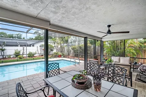 1504 Ridge Top Way Clearwater FL 33765