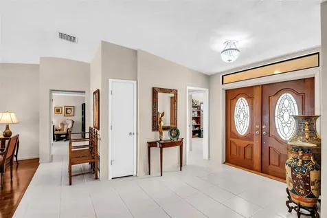 1504 Ridge Top Way Clearwater FL 33765