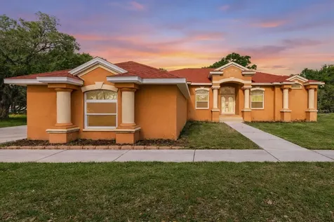 6343 Country Club Road Wesley Chapel FL 33544