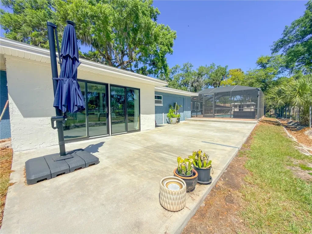 8818 Mathog Road Riverview FL 33578