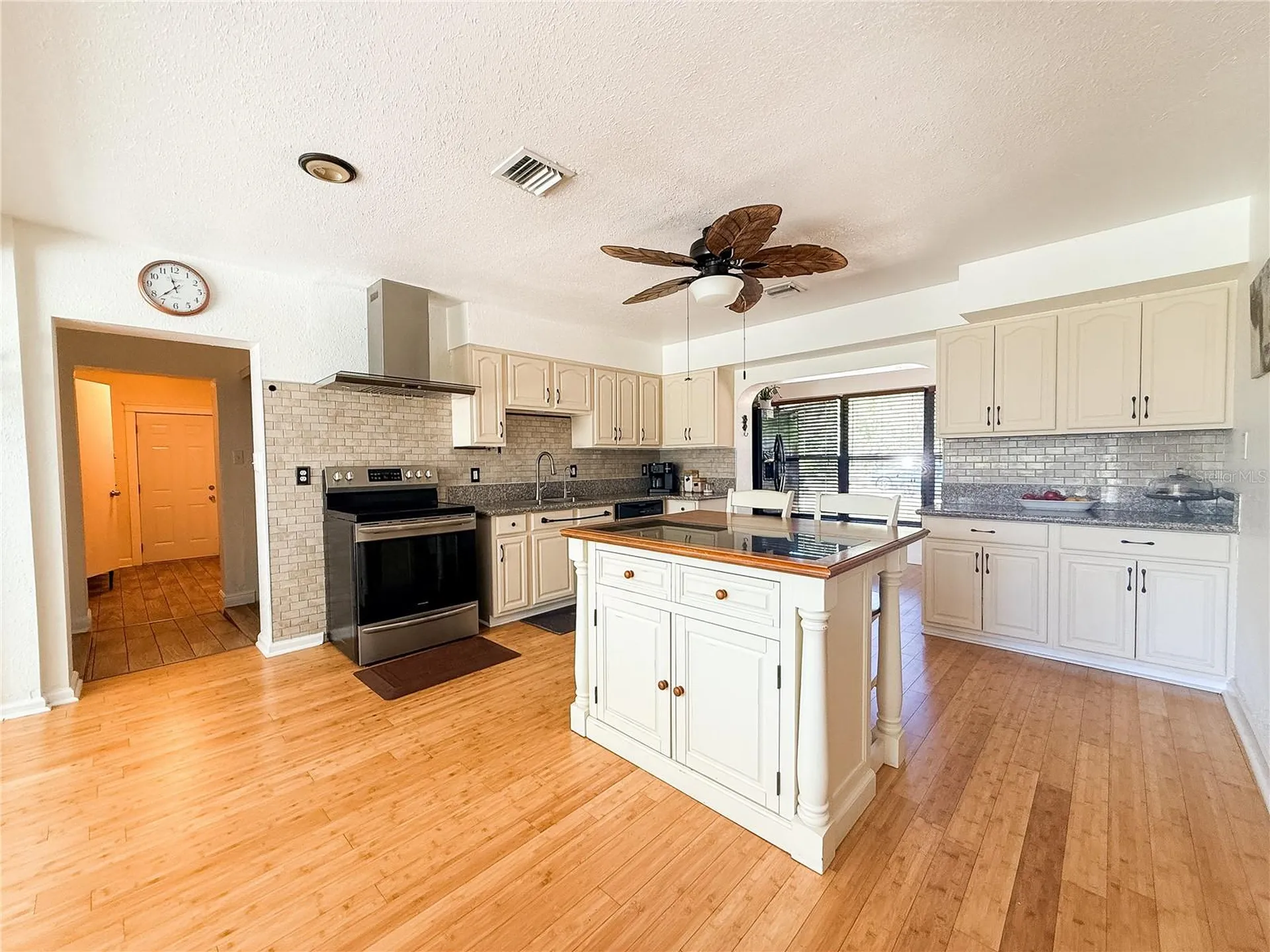 8818 Mathog Road Riverview FL 33578