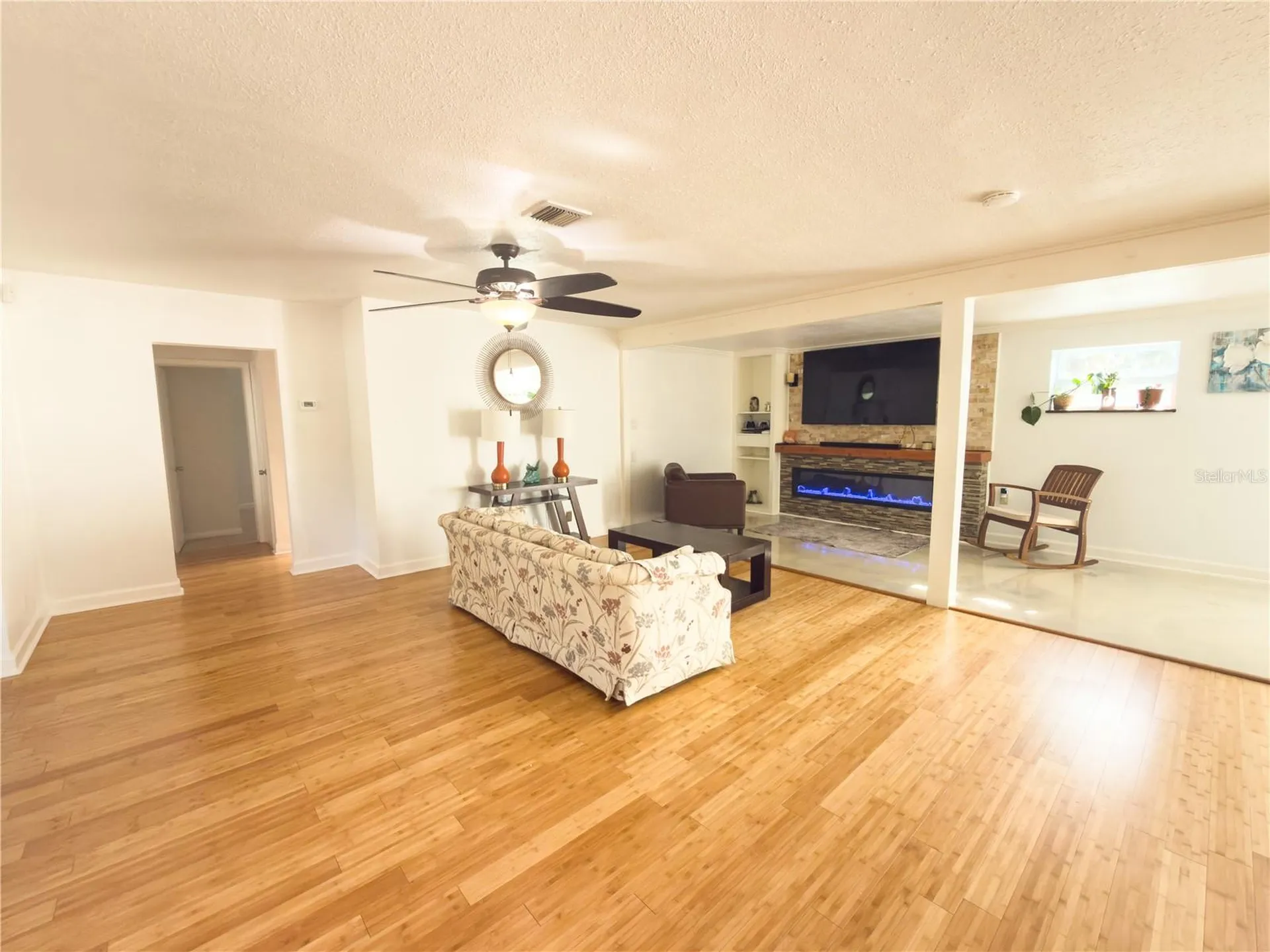 8818 Mathog Road Riverview FL 33578