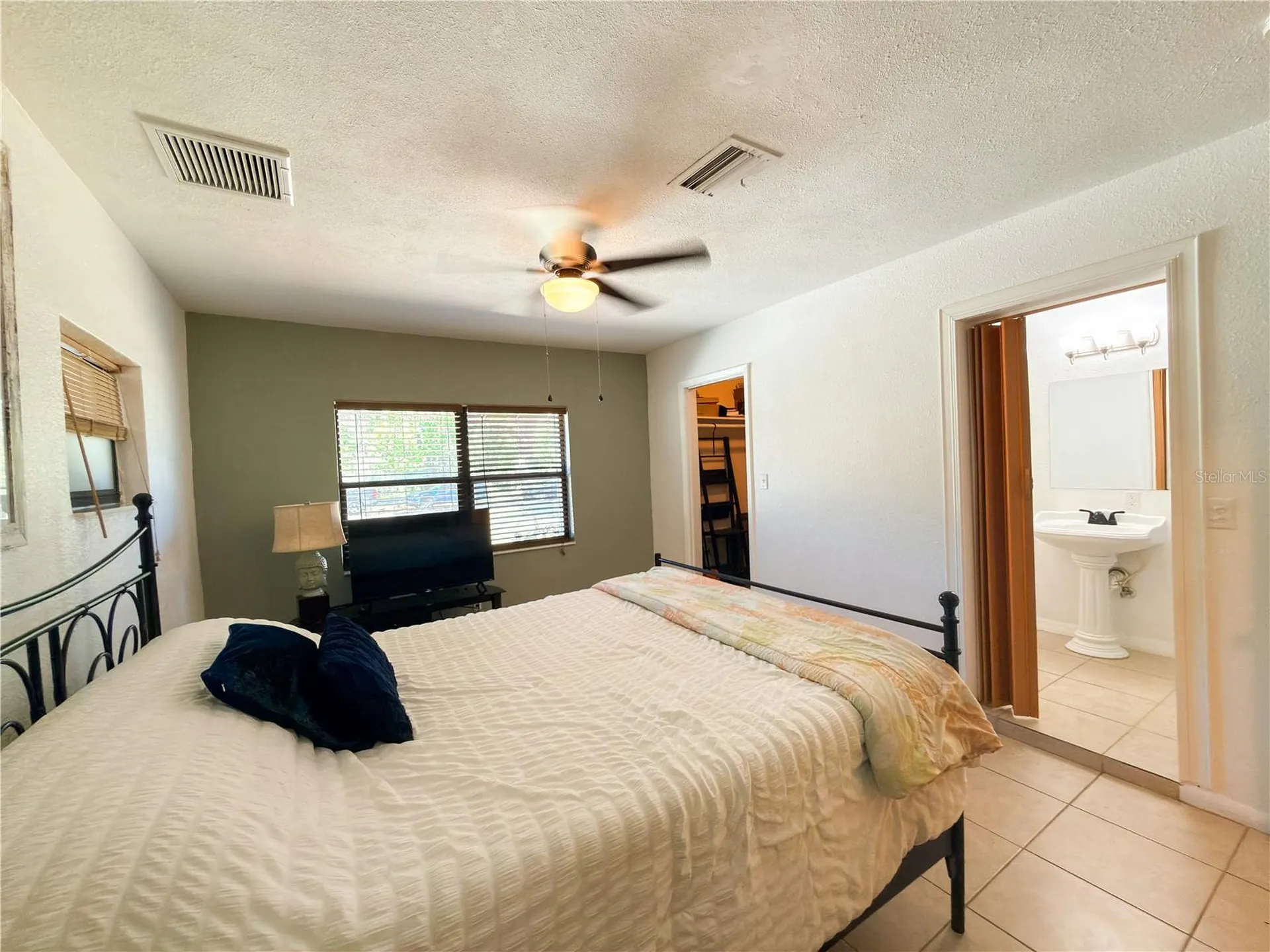 8818 Mathog Road Riverview FL 33578