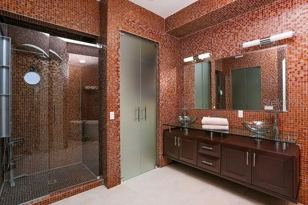 5522 46th Court W Bradenton FL 34210