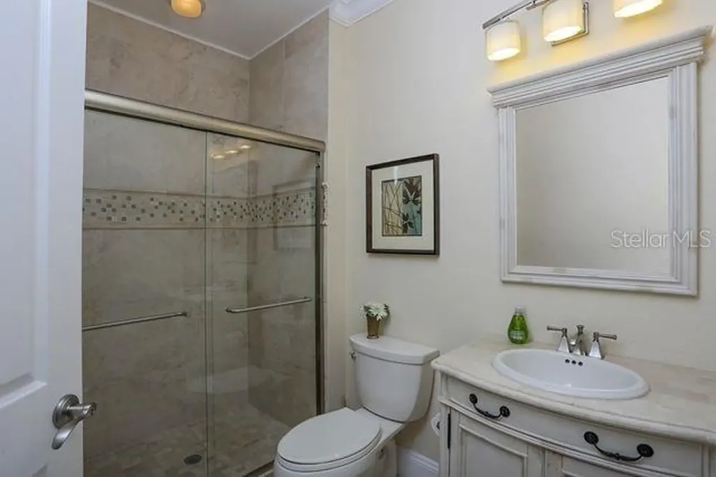 5522 46th Court W Bradenton FL 34210