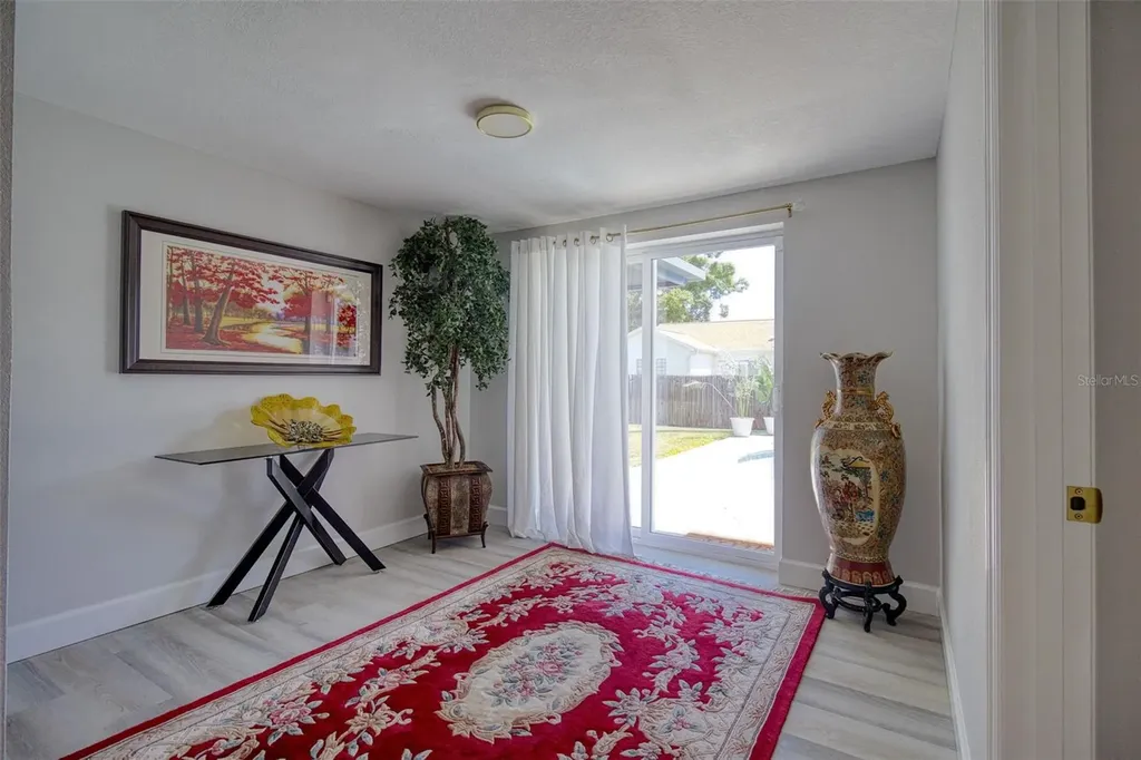 1871 Del Robles Terrace Clearwater FL 33764