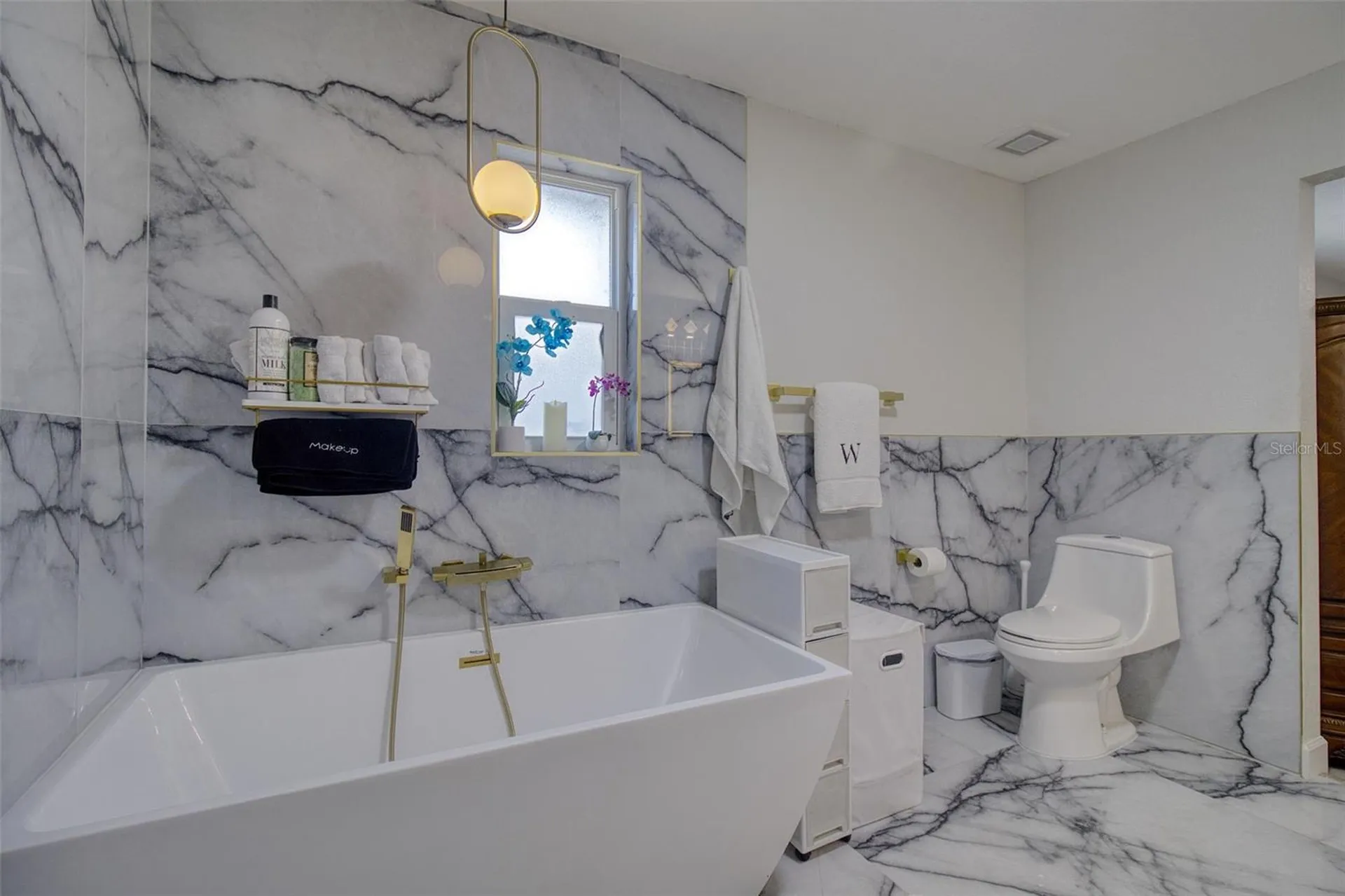 1871 Del Robles Terrace Clearwater FL 33764