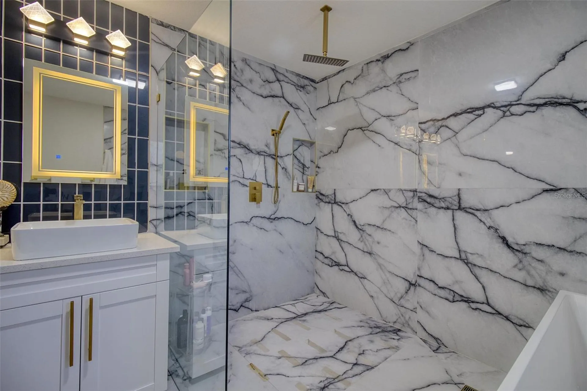 1871 Del Robles Terrace Clearwater FL 33764