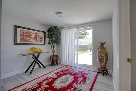 1871 Del Robles Terrace Clearwater FL 33764