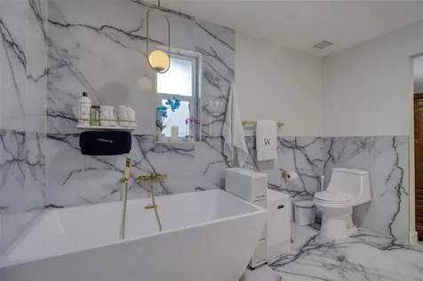 1871 Del Robles Terrace Clearwater FL 33764