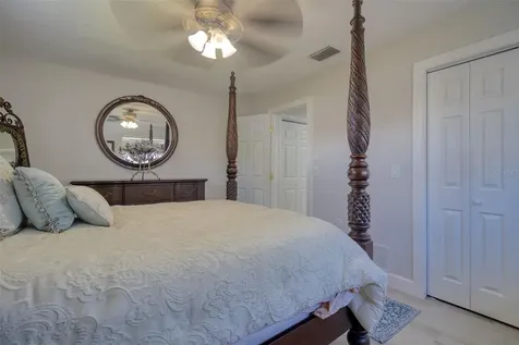 1871 Del Robles Terrace Clearwater FL 33764