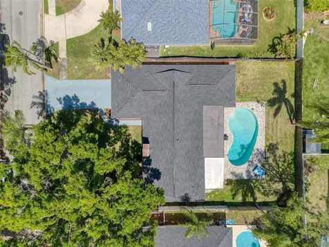 1871 Del Robles Terrace Clearwater FL 33764