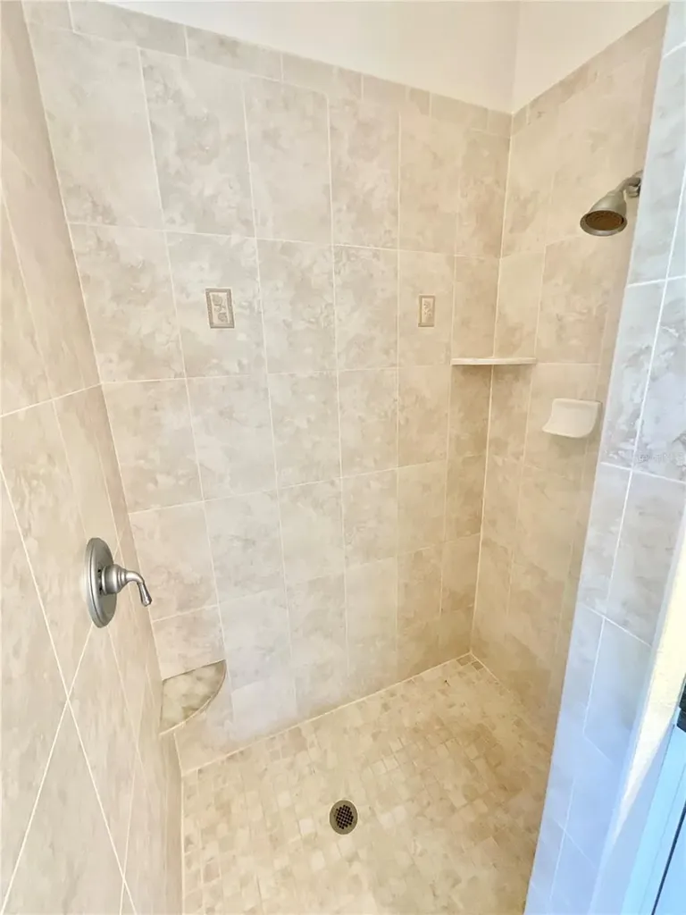 1828 Osprey Lane Lutz FL 33549