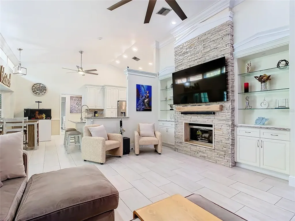 8707 Fernwicke Court Orlando FL 32819
