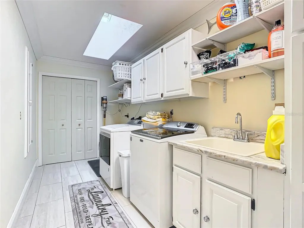 8707 Fernwicke Court Orlando FL 32819