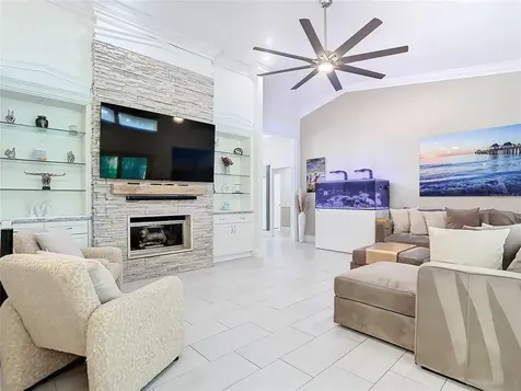 8707 Fernwicke Court Orlando FL 32819