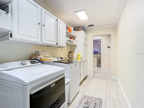 8707 Fernwicke Court Orlando FL 32819