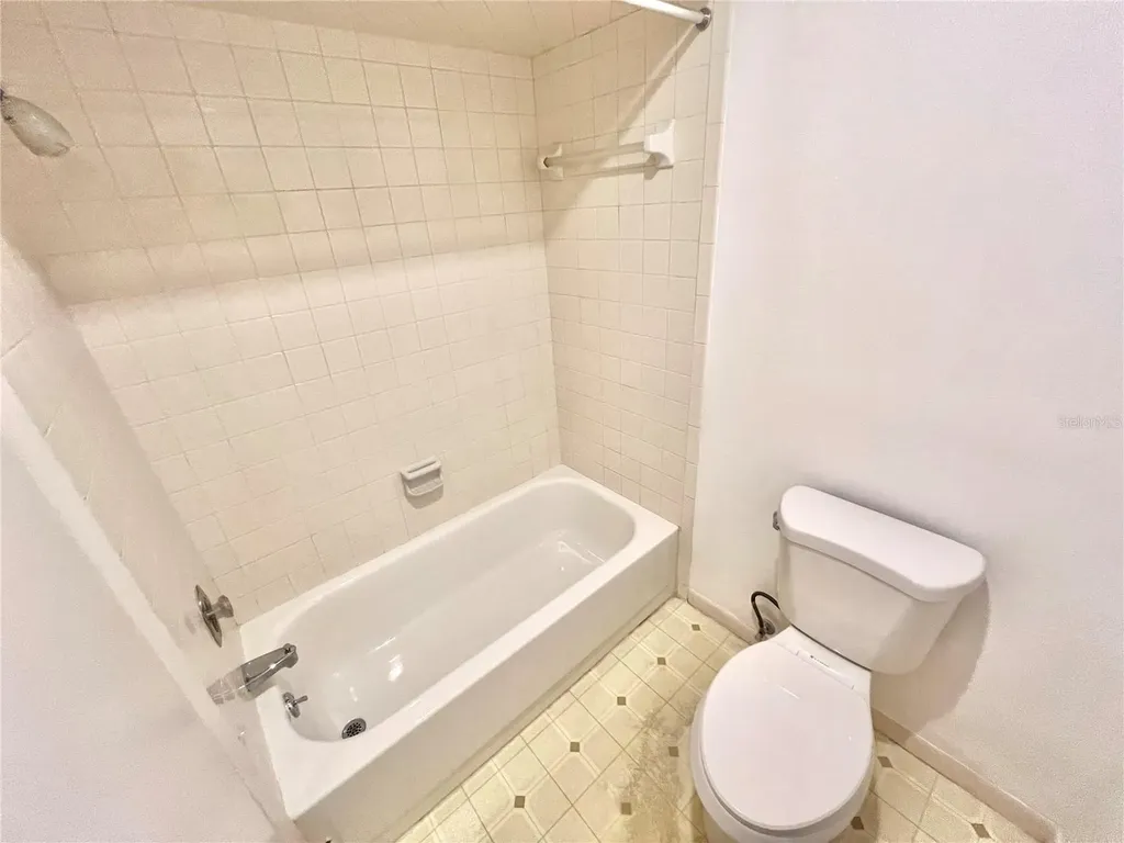 17 Jamaica Street Homosassa FL 34446