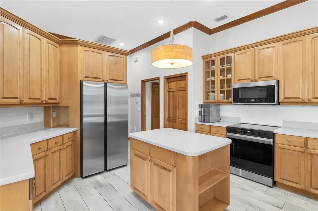 1050 Maravista Drive Trinity FL 34655