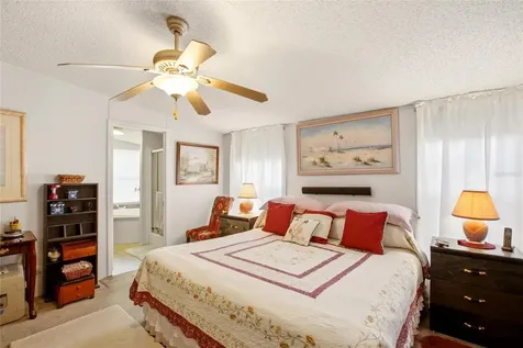184 W Manatee Loop Punta Gorda FL 33950