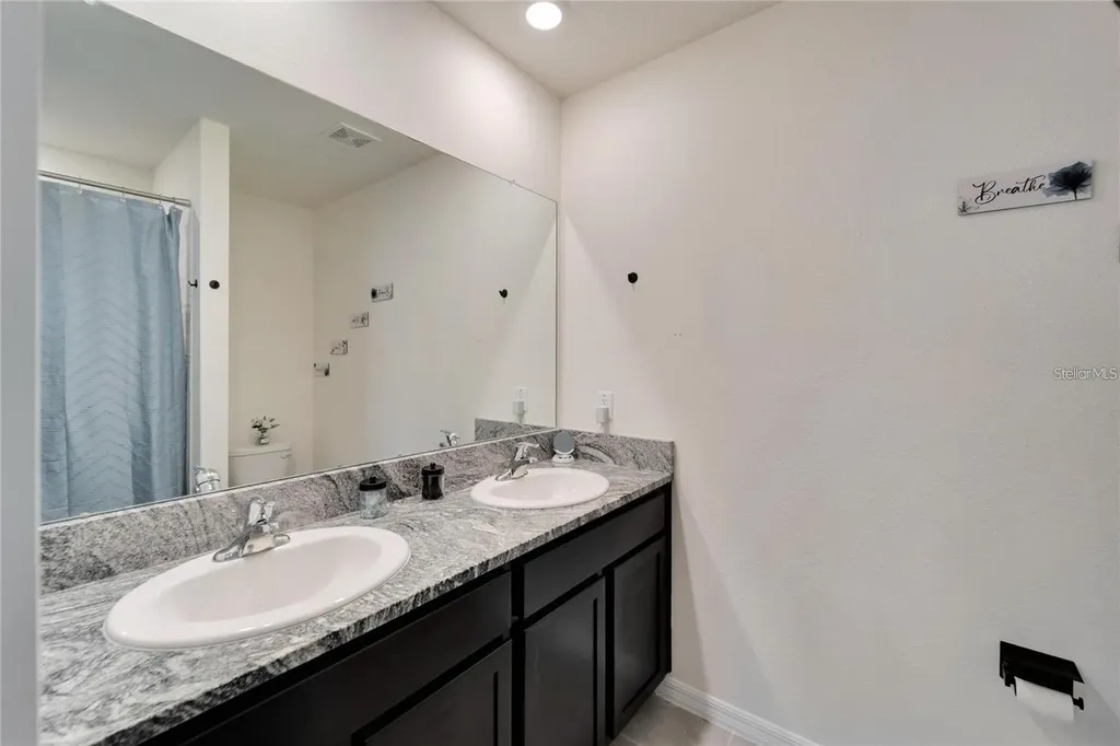 17040 Wave Tressle Place Wimauma FL 33598