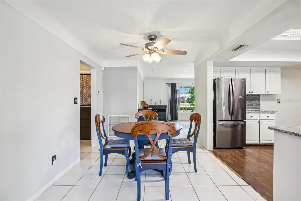 1546 66th Avenue S St Petersburg FL 33705
