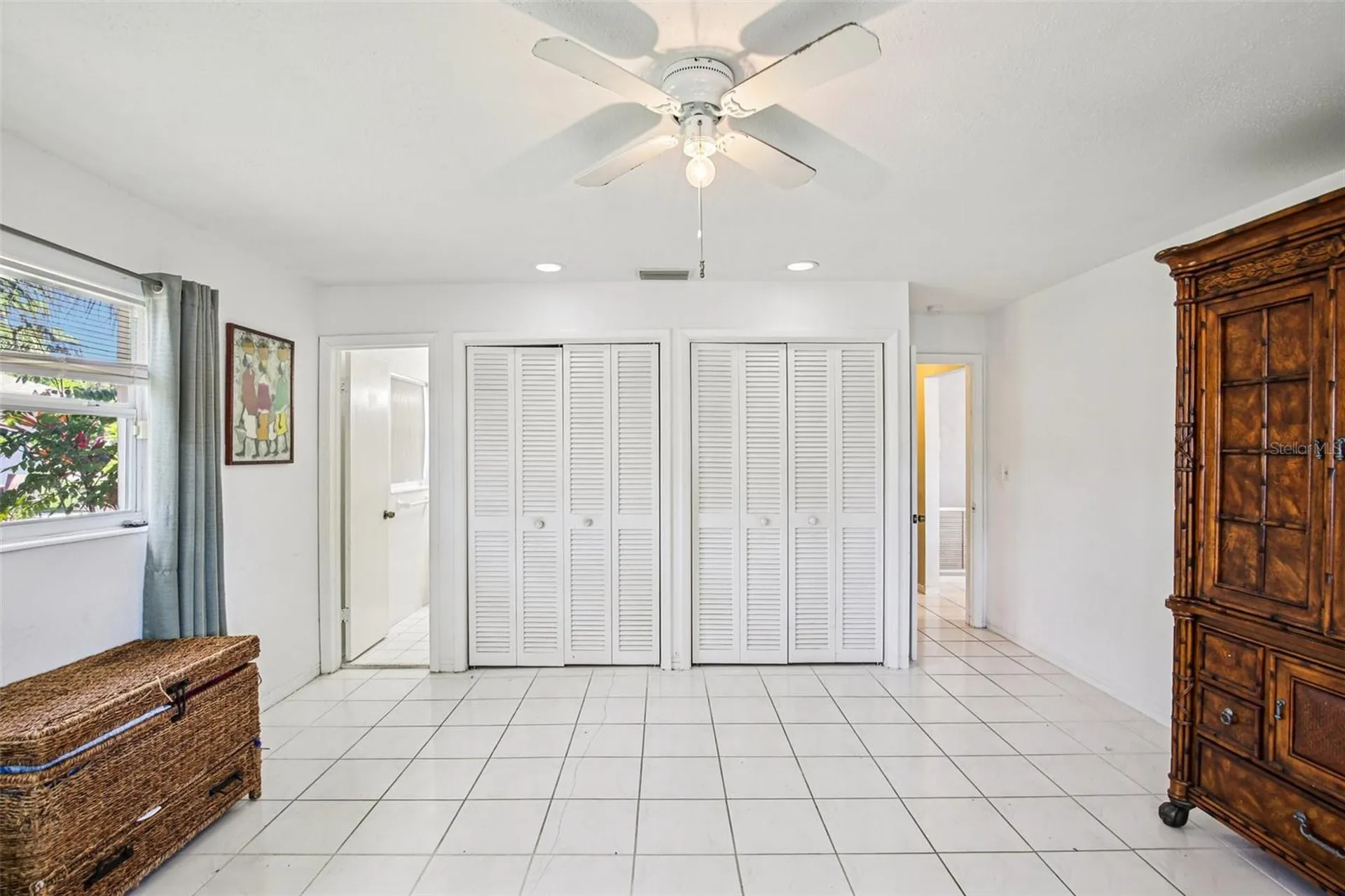 1546 66th Avenue S St Petersburg FL 33705
