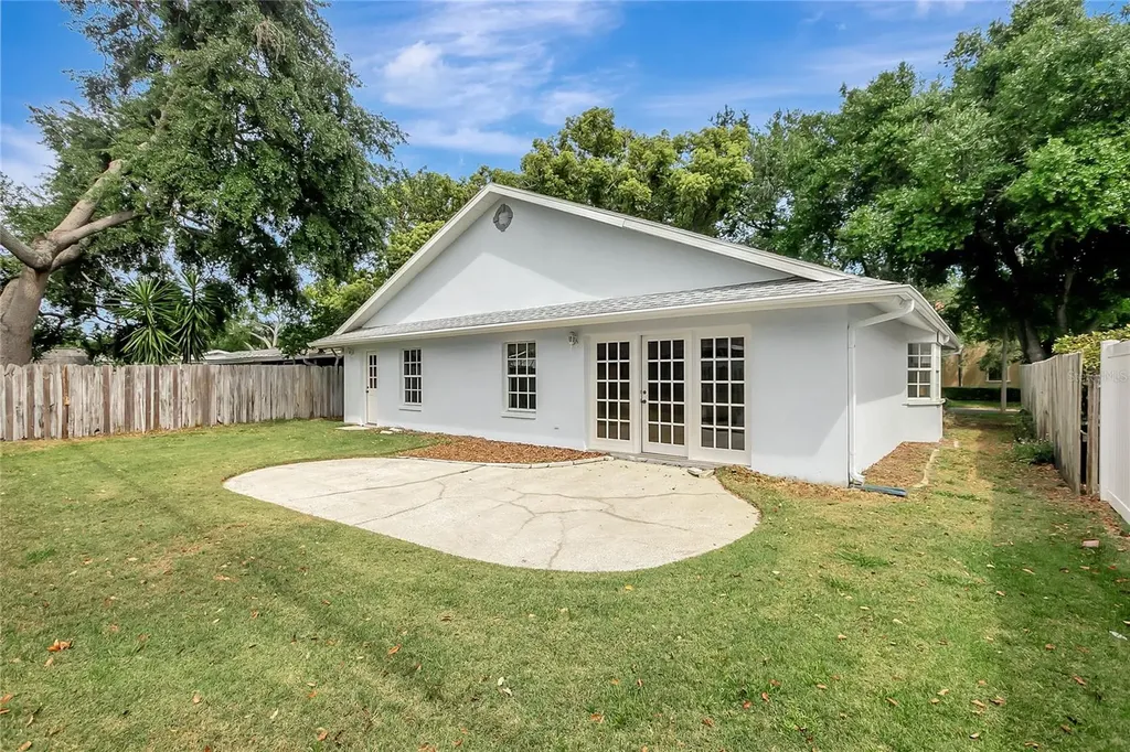 11326 81st Place Seminole FL 33772