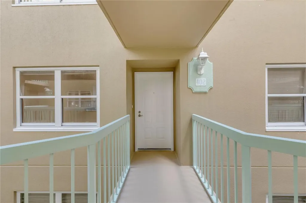 4 Oceans West Boulevard Daytona Beach FL 32118