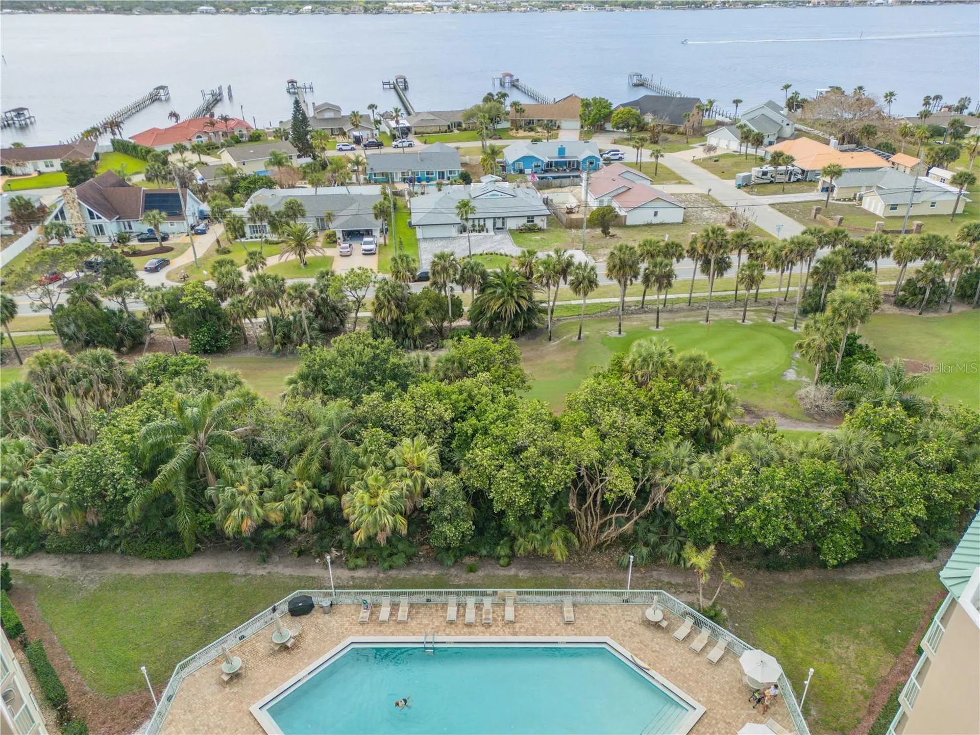 4 Oceans West Boulevard Daytona Beach FL 32118