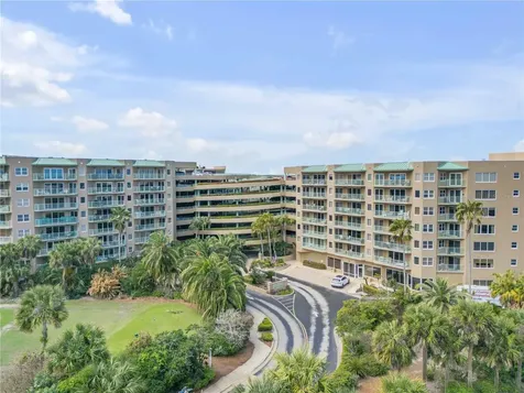 4 Oceans West Boulevard Daytona Beach FL 32118