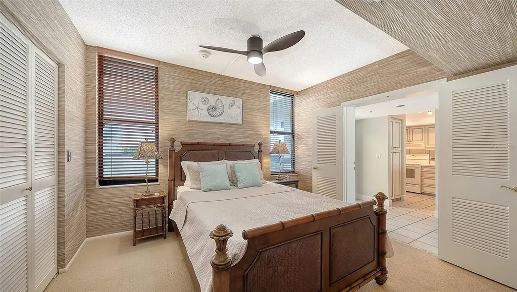 1932 Harbourside Drive Longboat Key FL 34228
