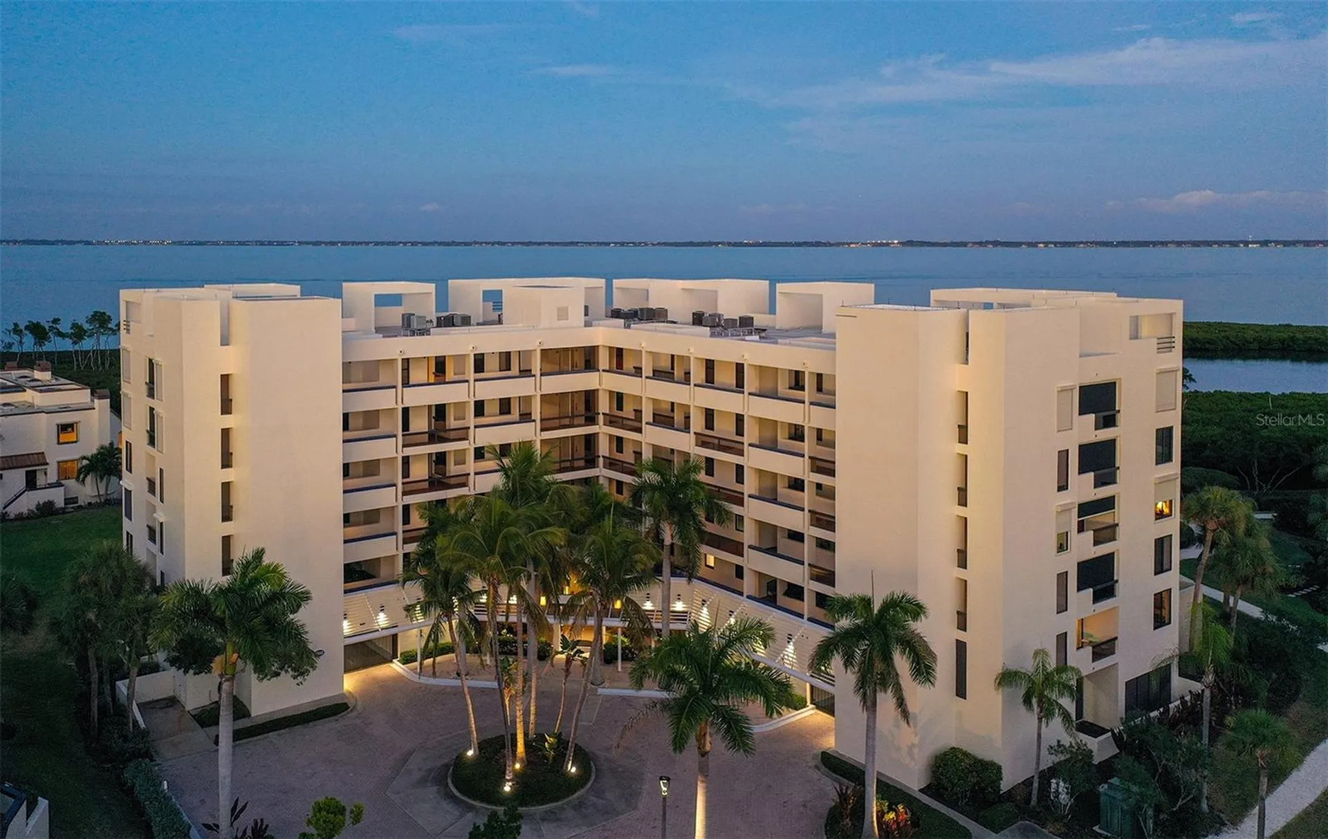 1932 Harbourside Drive Longboat Key FL 34228