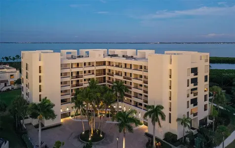 1932 Harbourside Drive Longboat Key FL 34228