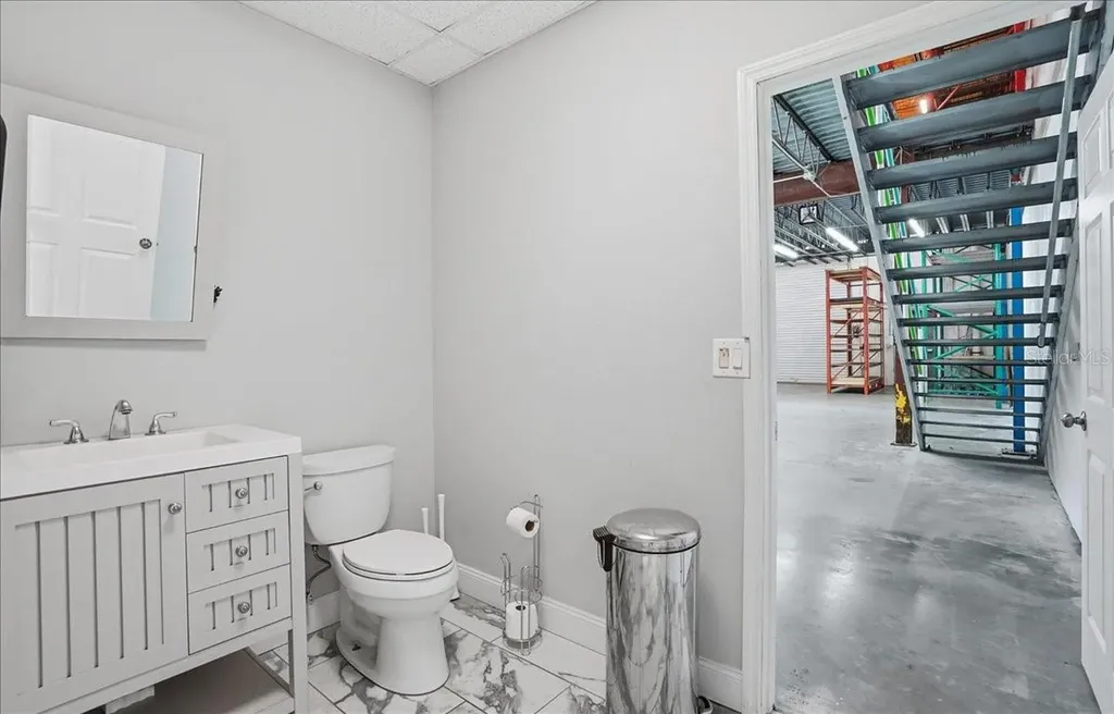 6321 Poter Sarasota FL 34240