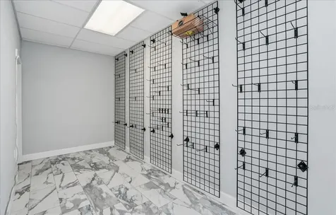 6321 Poter Sarasota FL 34240