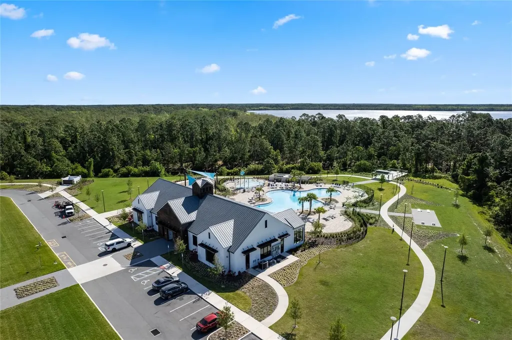 2810 Harmonia Hammock Road Harmony FL 34773