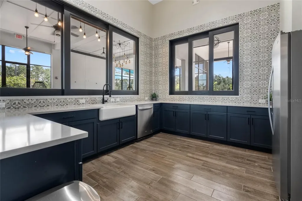 2810 Harmonia Hammock Road Harmony FL 34773