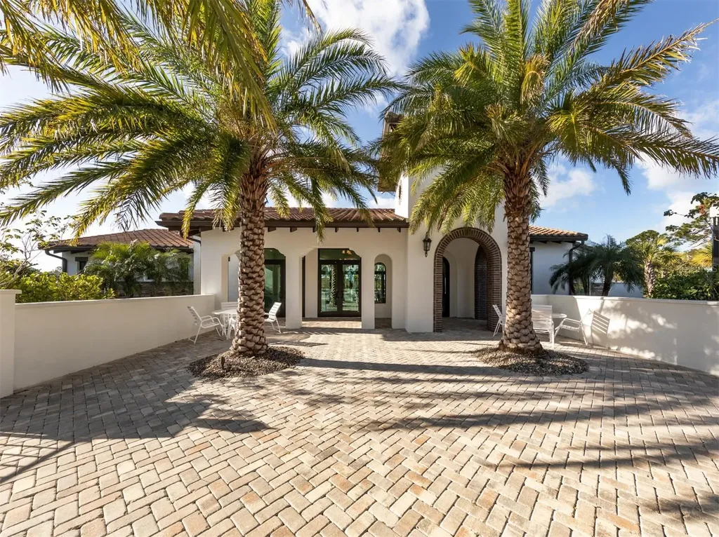 390 Ariano Avenue Nokomis FL 34275