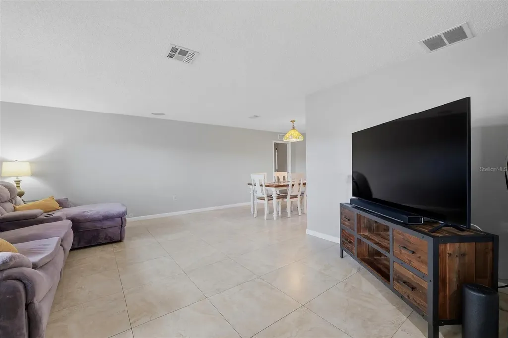 10062 121st Street Seminole FL 33772