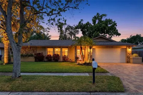 10062 121st Street Seminole FL 33772