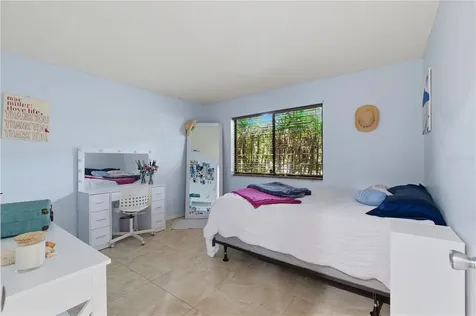10062 121st Street Seminole FL 33772
