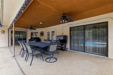 10062 121st Street Seminole FL 33772