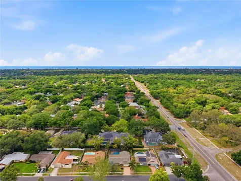 10062 121st Street Seminole FL 33772